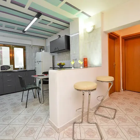 Ultracentral Family & Friends 3 Apartment Bucharest